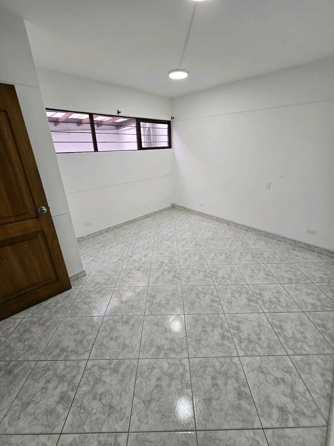 Arriendo casa calasanz