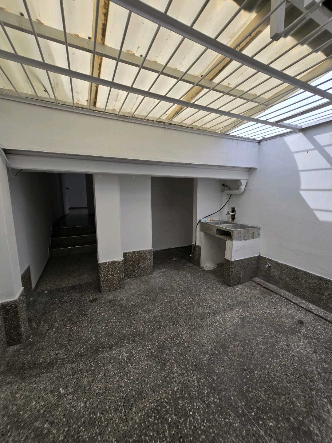 Arriendo casa calasanz