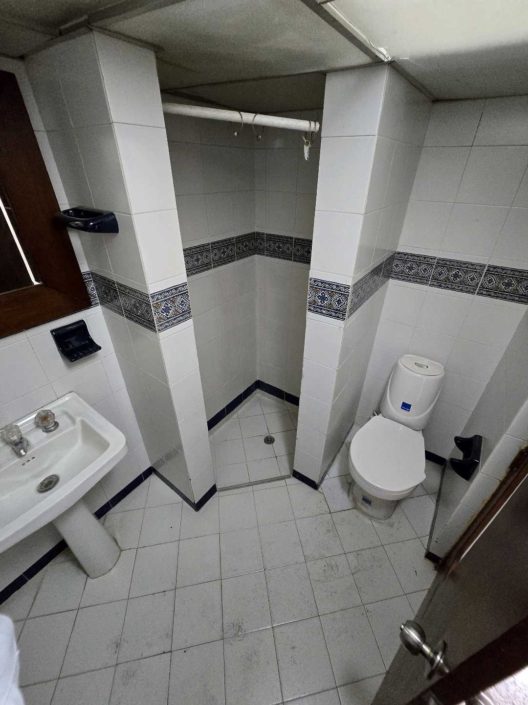 Arriendo casa calasanz