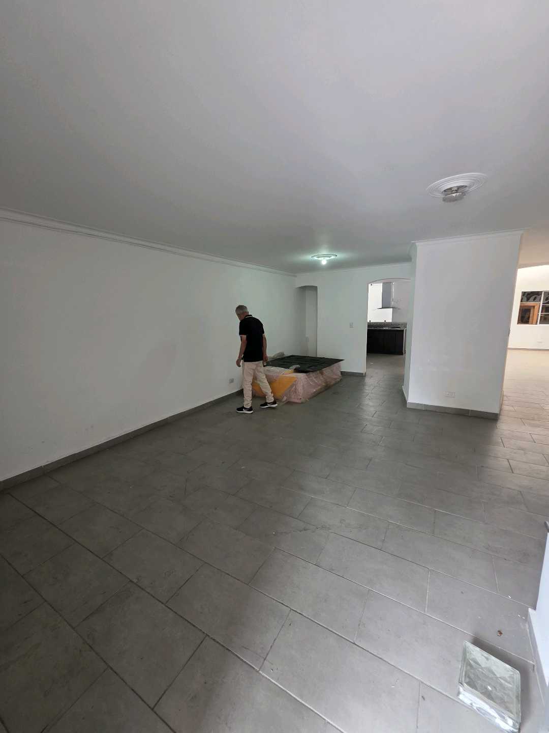 Arriendo casa calasanz