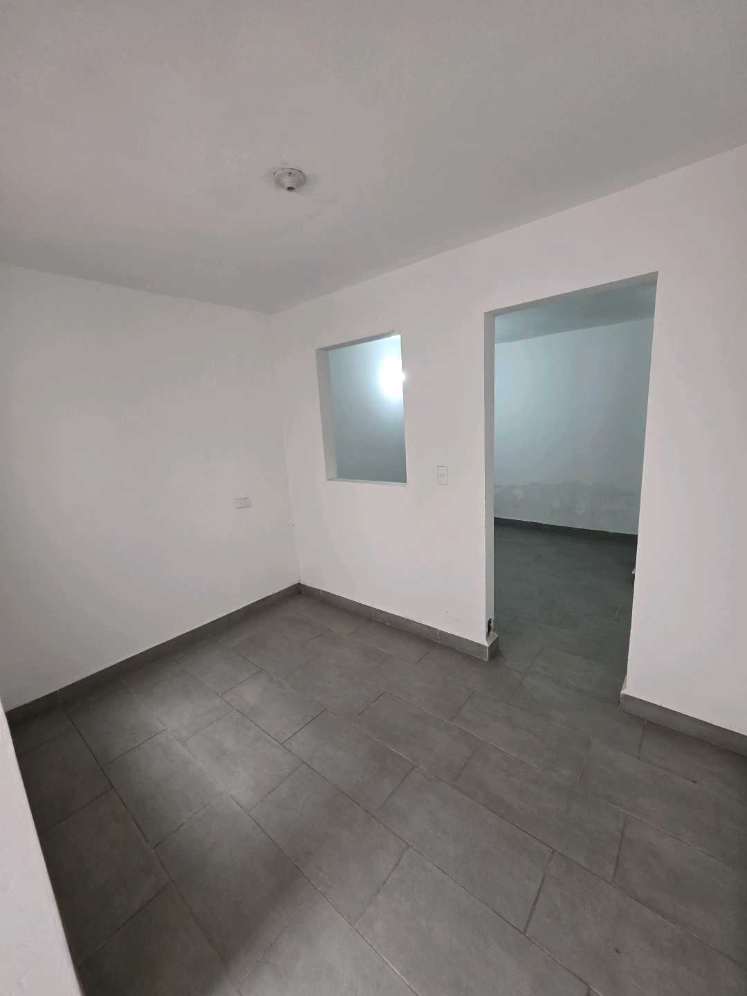 Arriendo casa calasanz