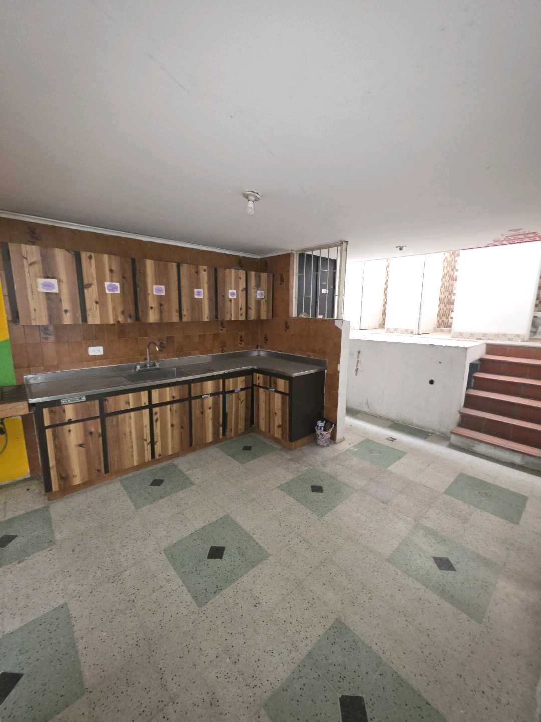 Arriendo casa calasanz