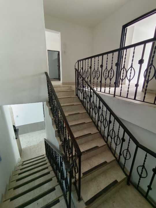 Arriendo casa de 3 niveles en Laureles