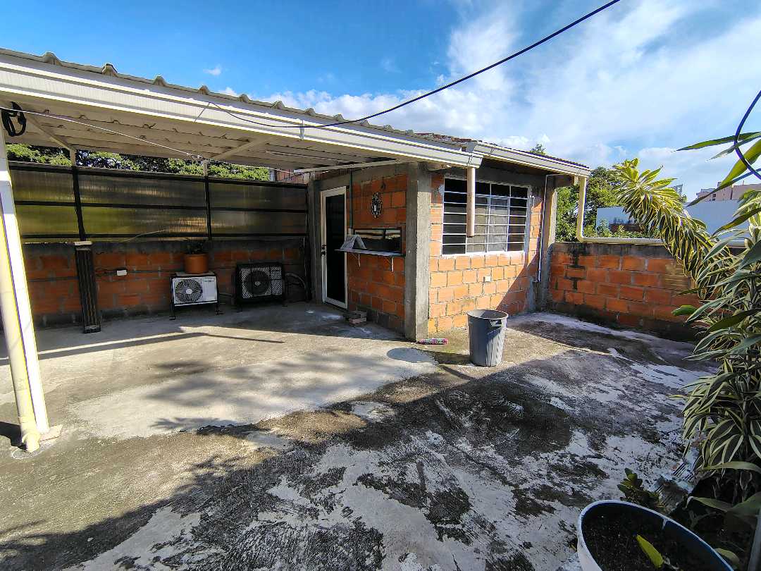 ARRIENDO CASA AL NORTE DE CALI BARRIO EL BOSQUE