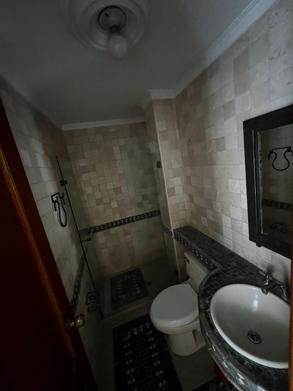 ARRIENDO CASA EN LAURELES