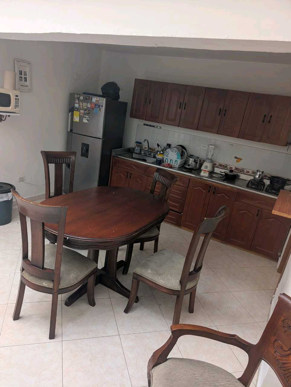 Arriendo casa en laureles ideal uso comercial o vivienda