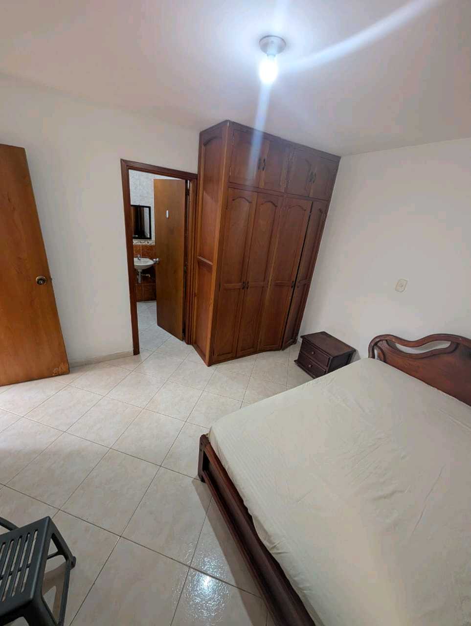 Arriendo casa en laureles ideal uso comercial o vivienda