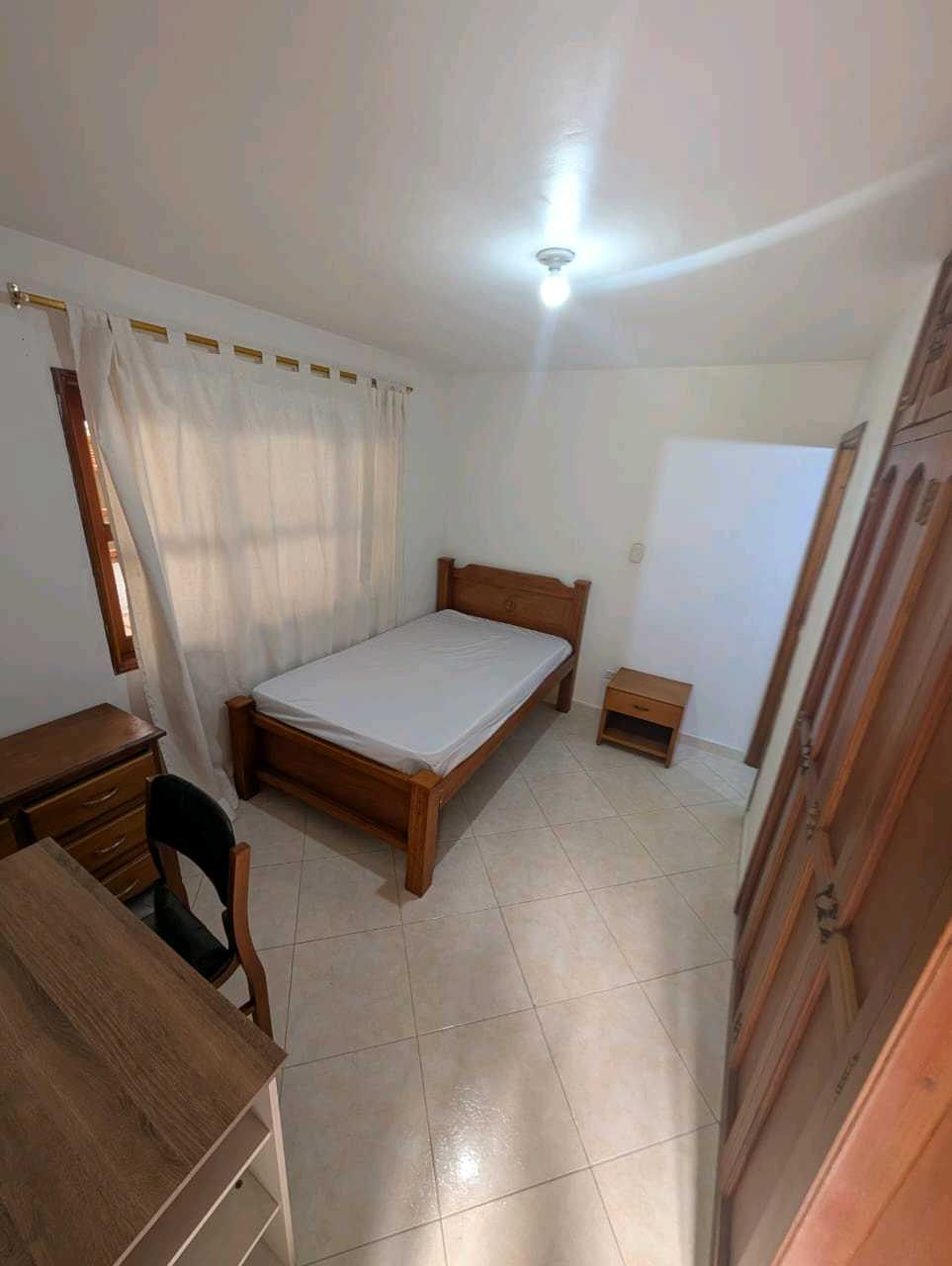 Arriendo casa en laureles ideal uso comercial o vivienda