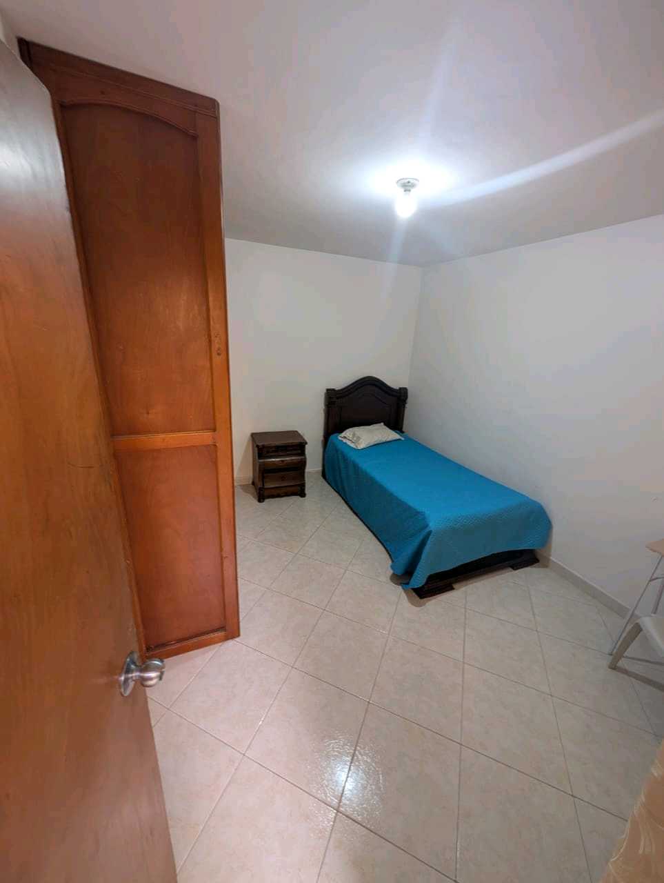 Arriendo casa en laureles ideal uso comercial o vivienda