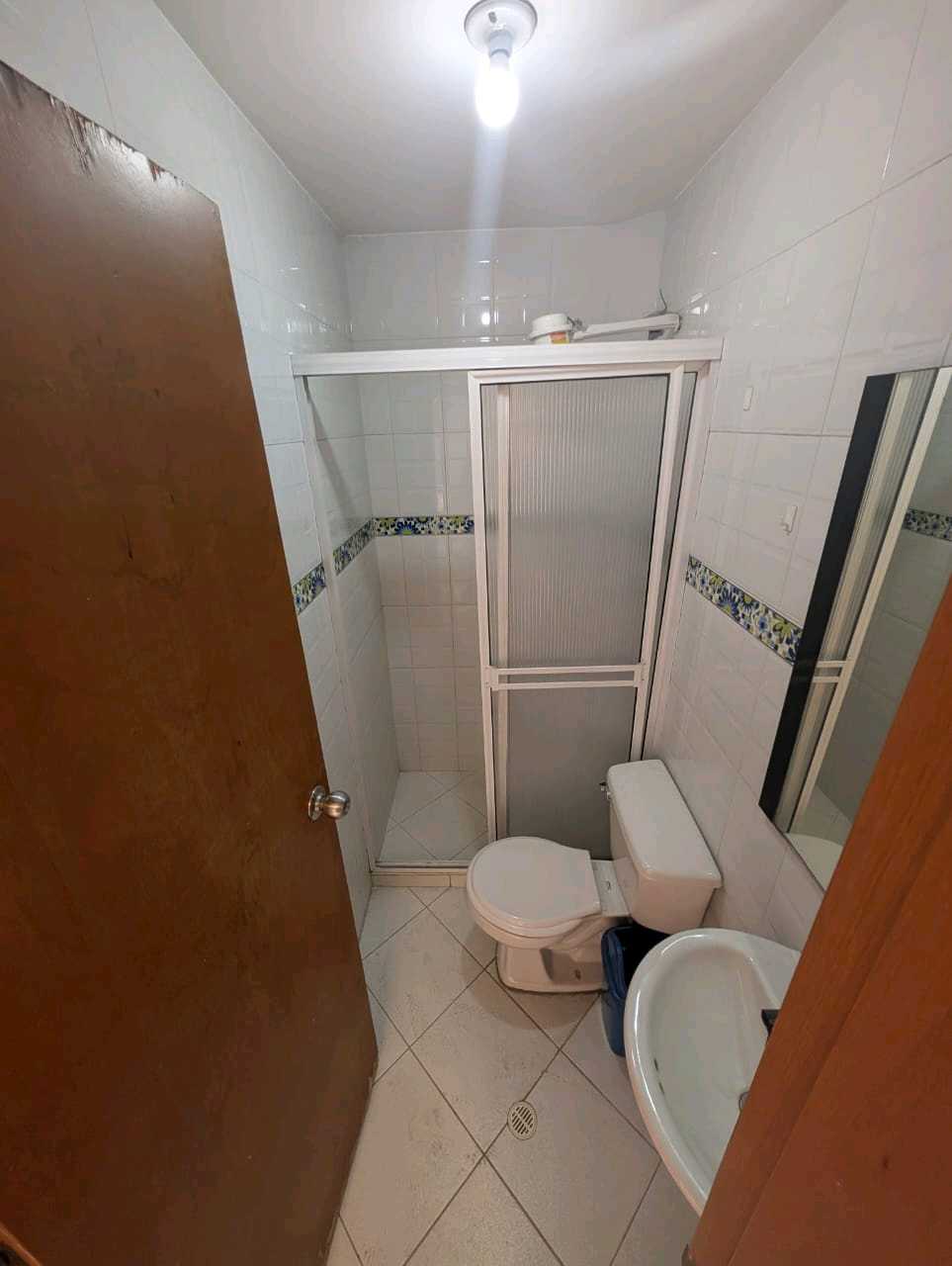 Arriendo casa en laureles ideal uso comercial o vivienda