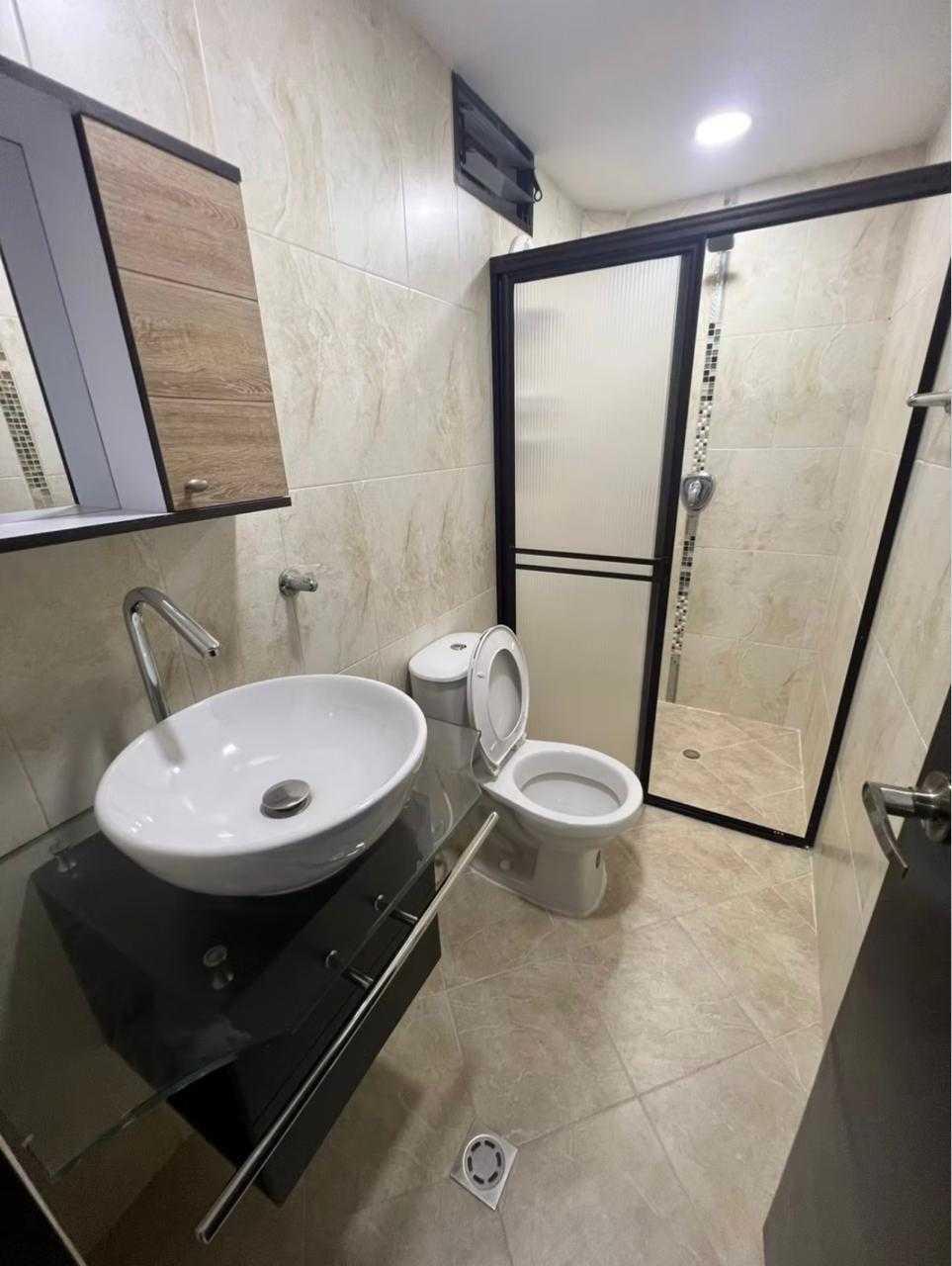 Arriendo casa  en Niquia