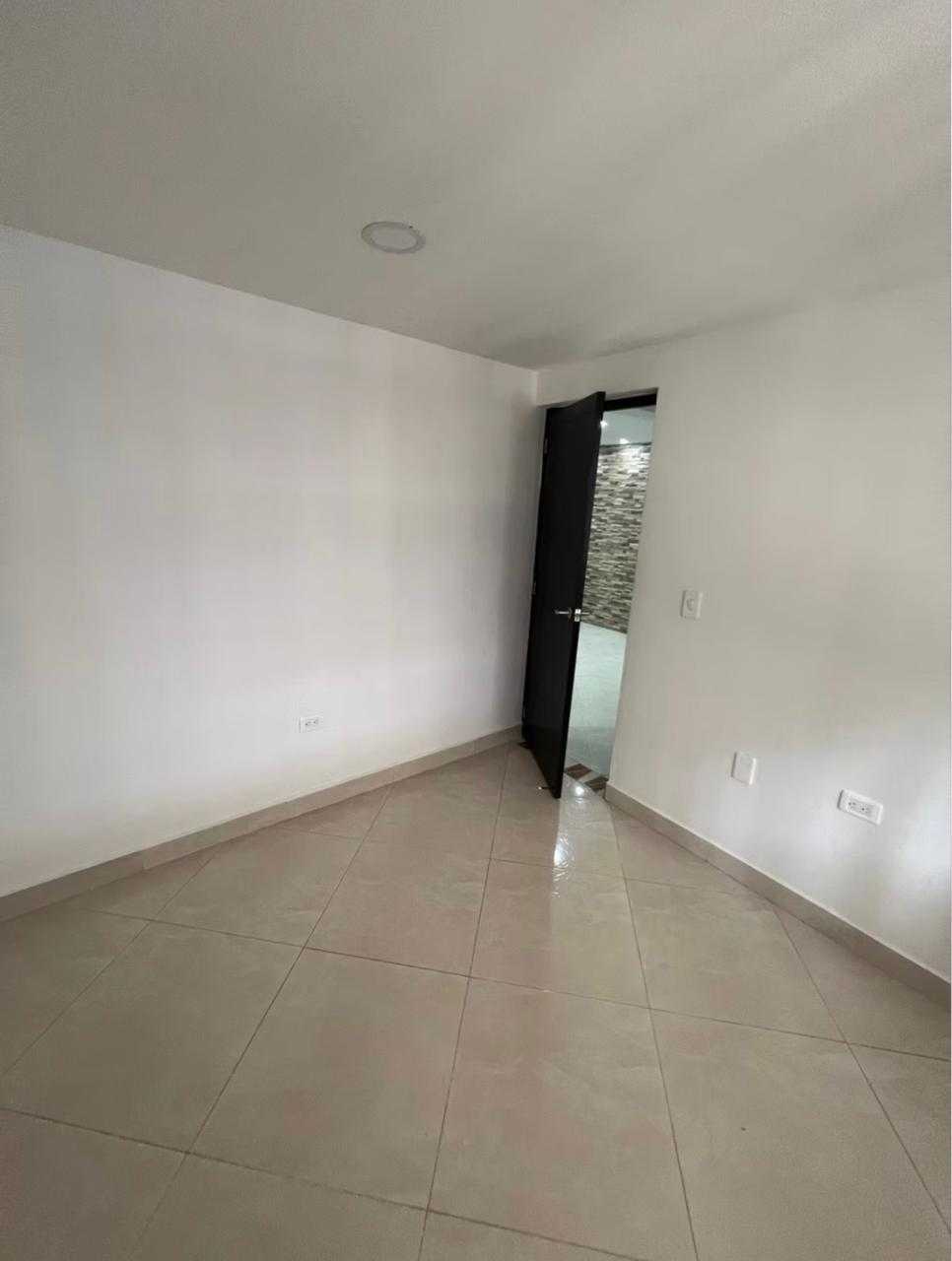 Arriendo casa  en Niquia
