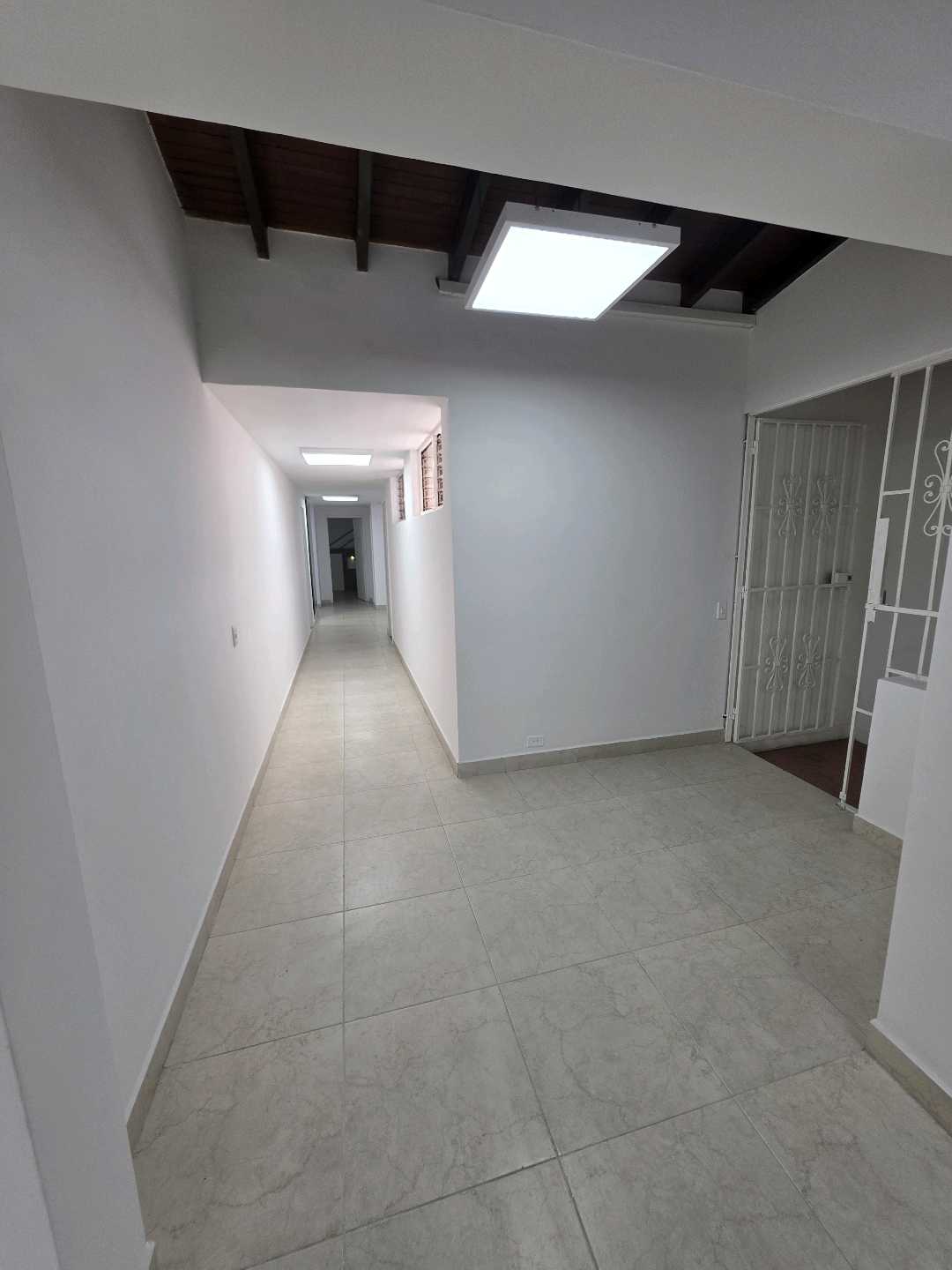 Arriendo casa floresta