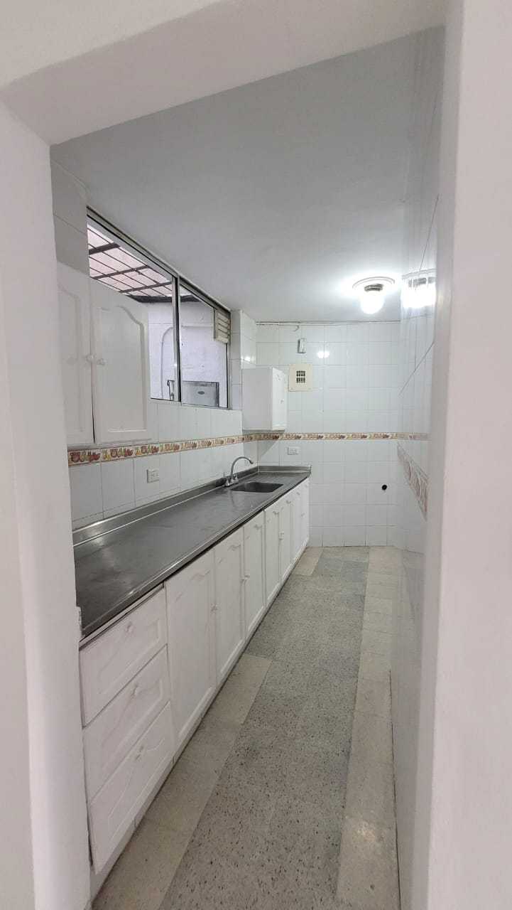 Arriendo casa floresta