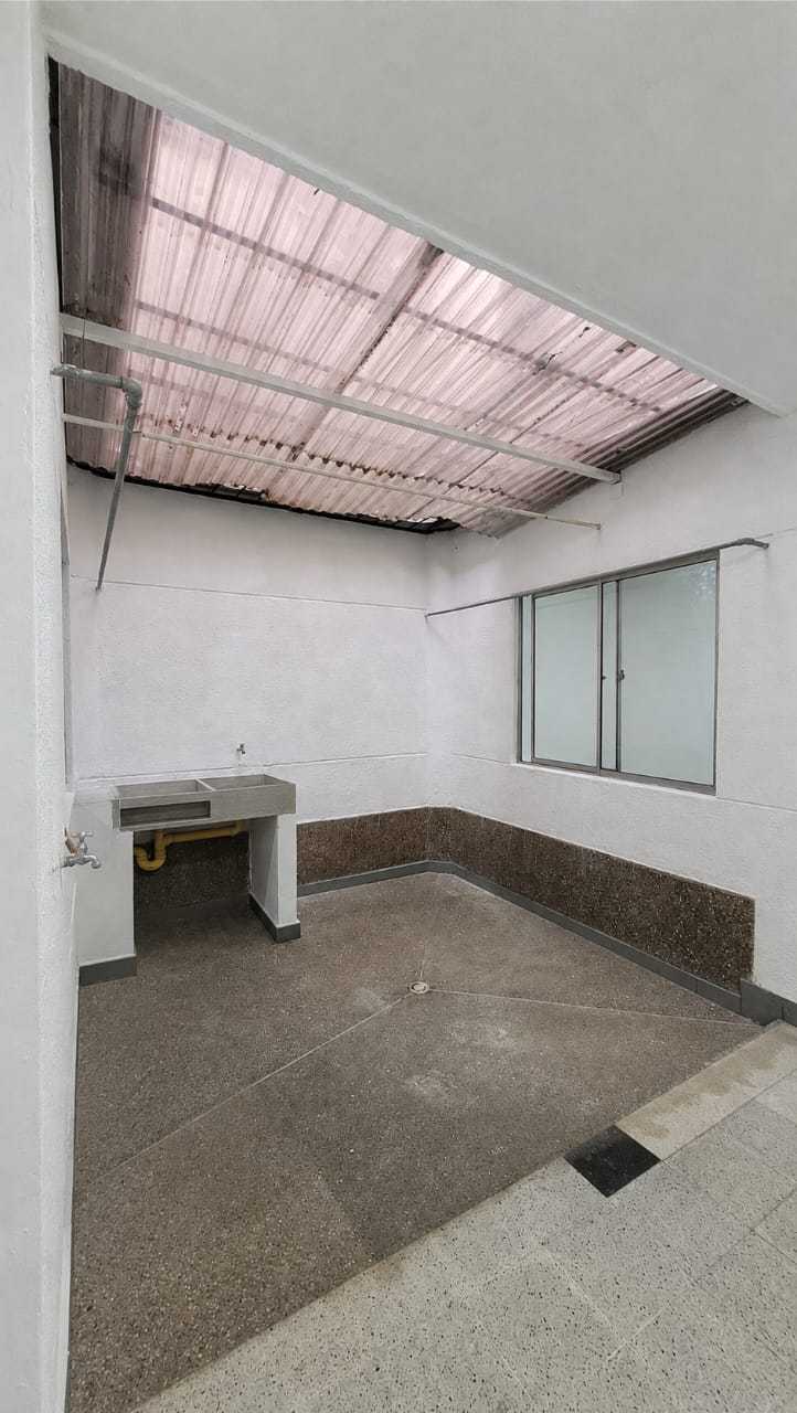 Arriendo casa floresta