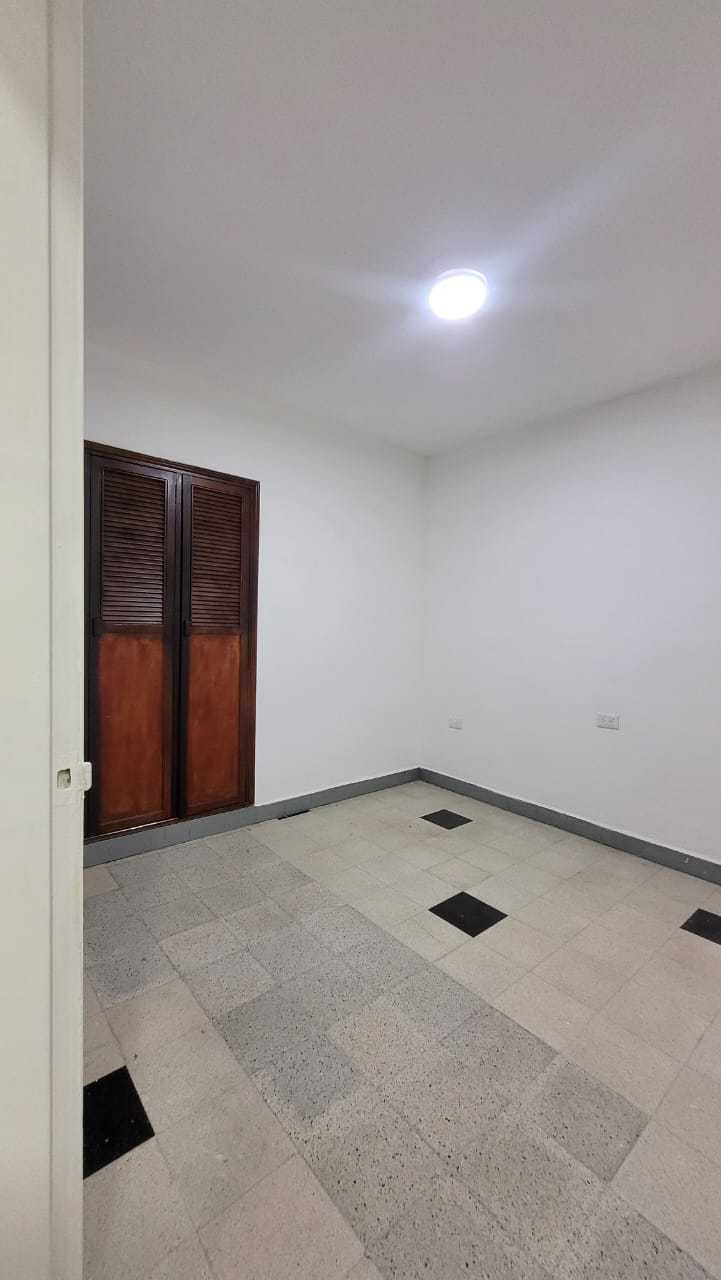 Arriendo casa floresta