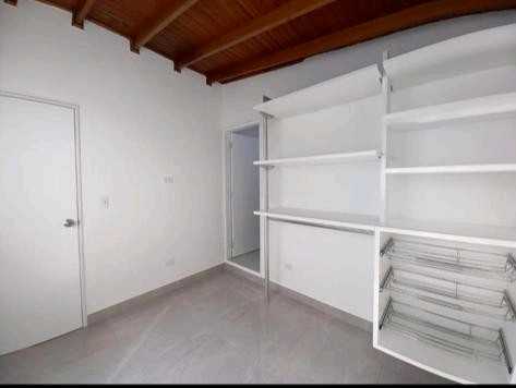 Arriendo casa la floresta