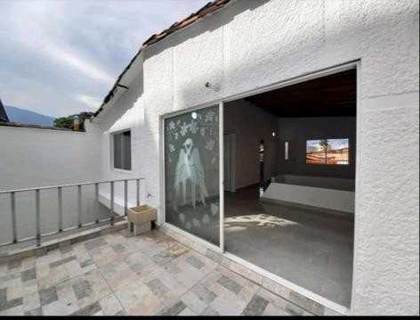 Arriendo casa la floresta