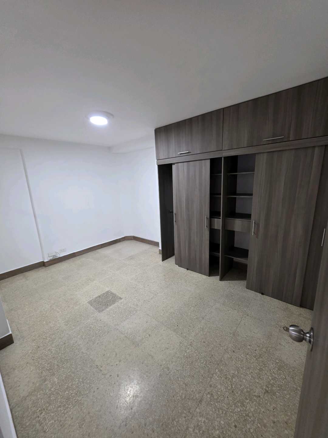 Arriendo casa la floresta