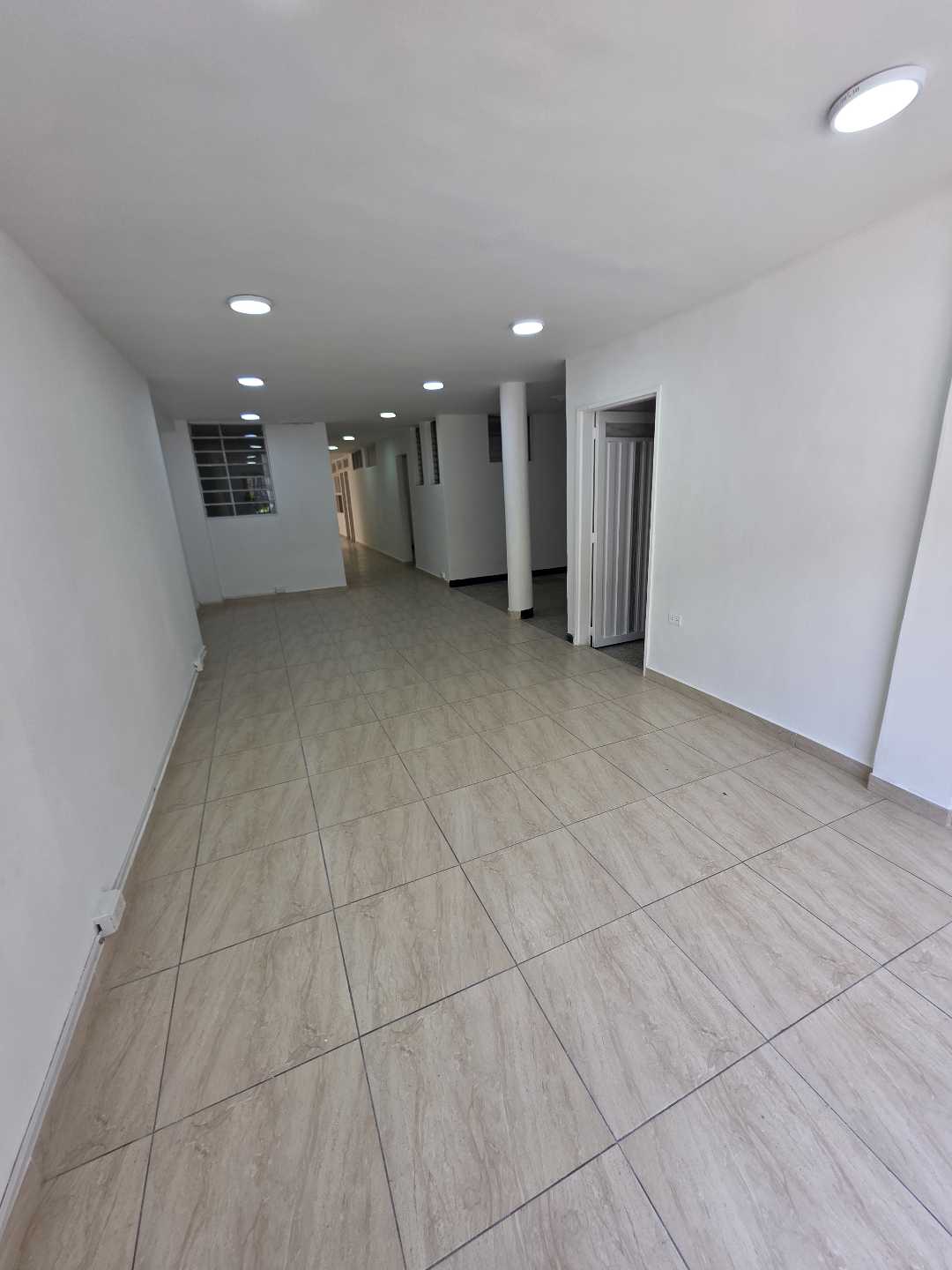 Arriendo casa la floresta
