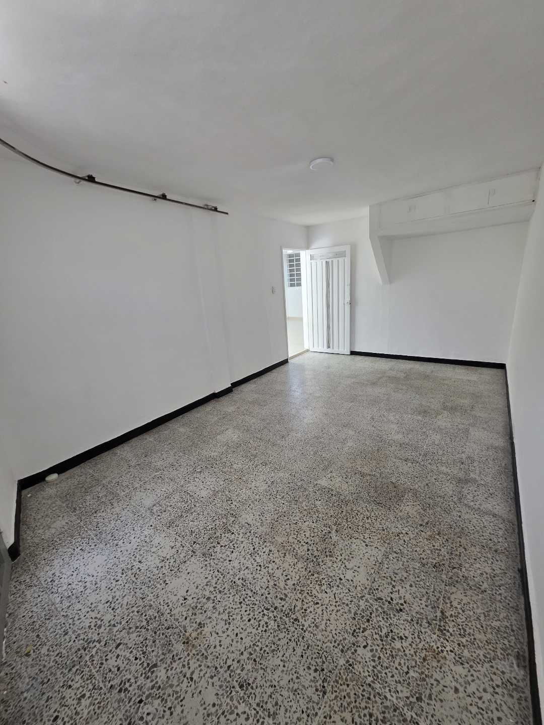 Arriendo casa la floresta