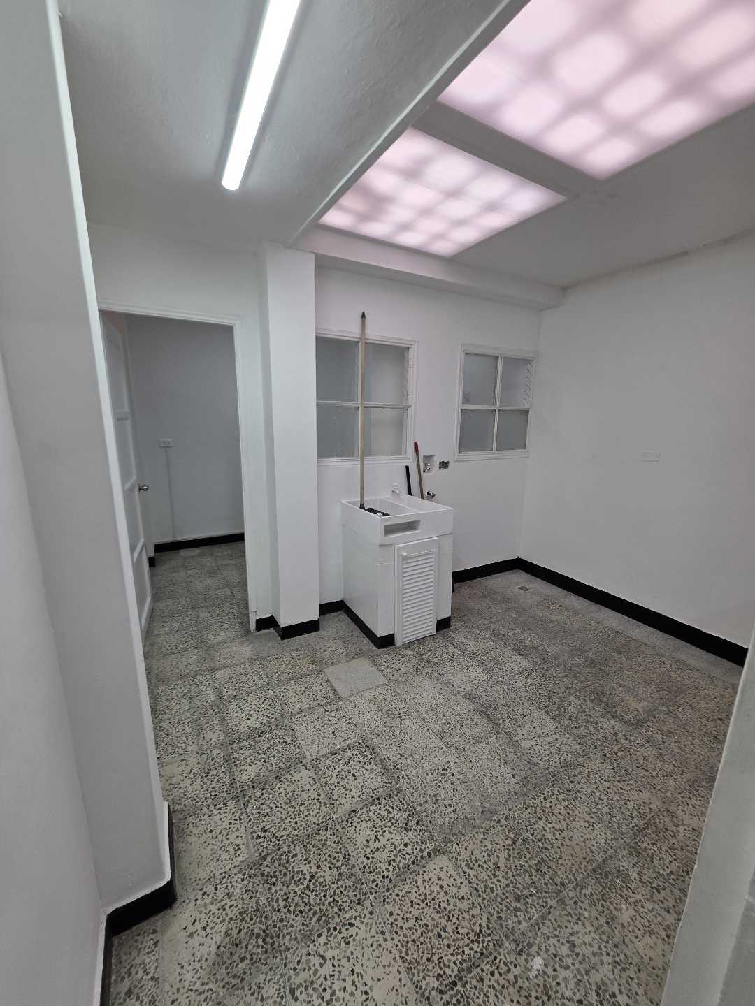 Arriendo casa la floresta