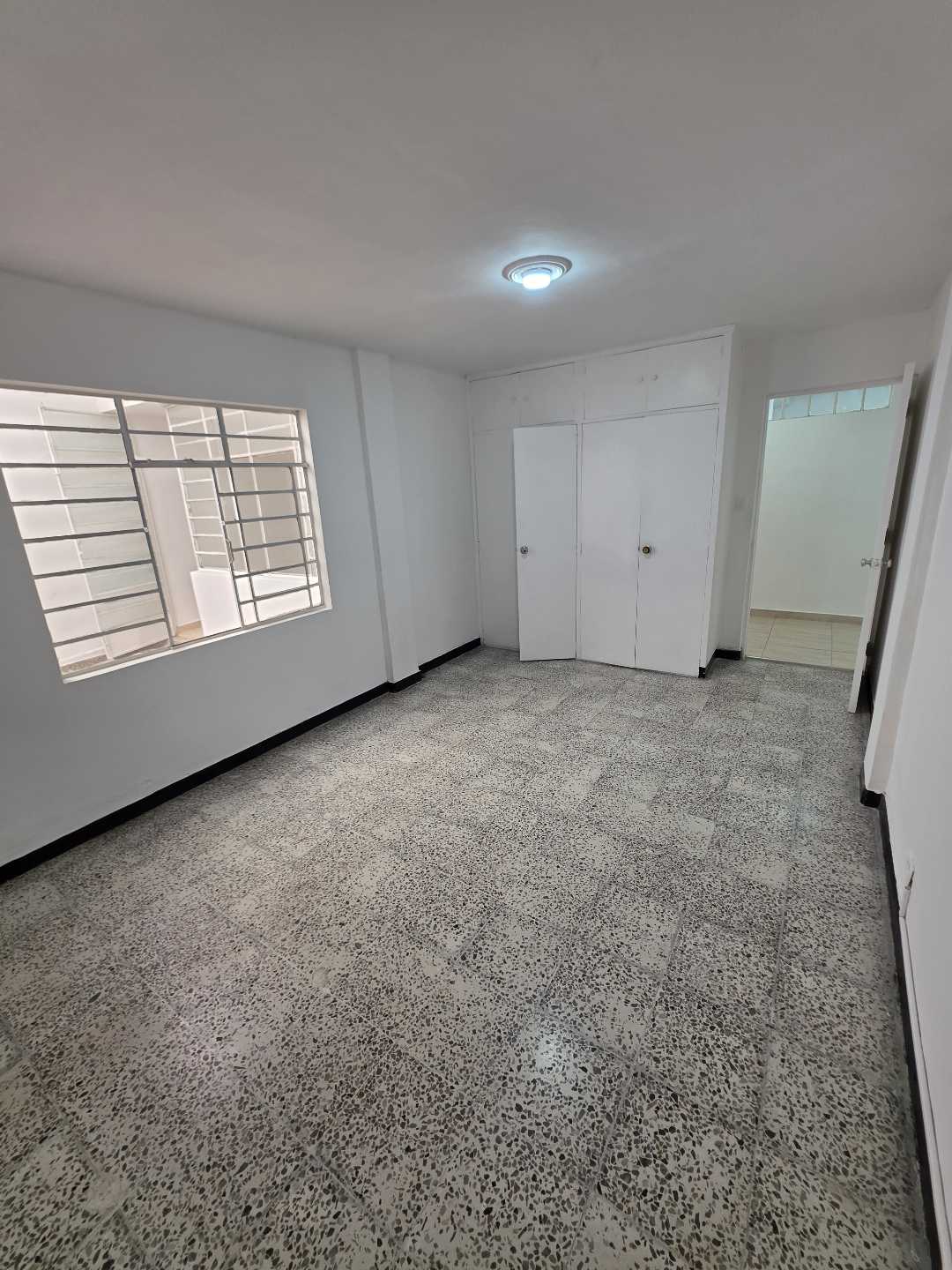 Arriendo casa la floresta