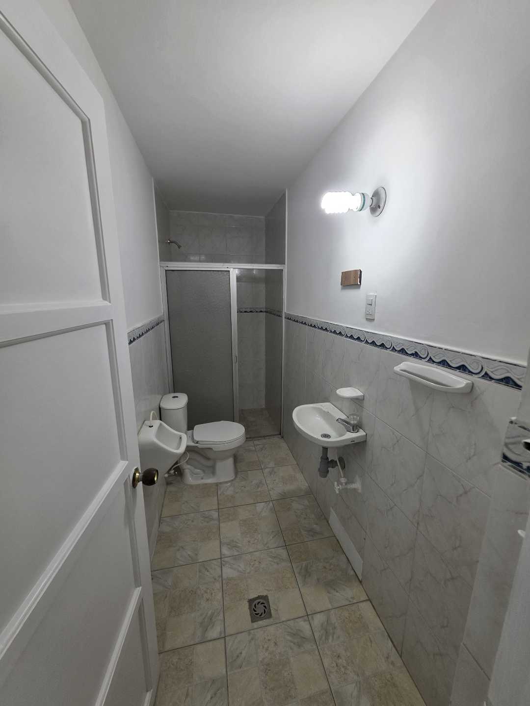 Arriendo casa la floresta