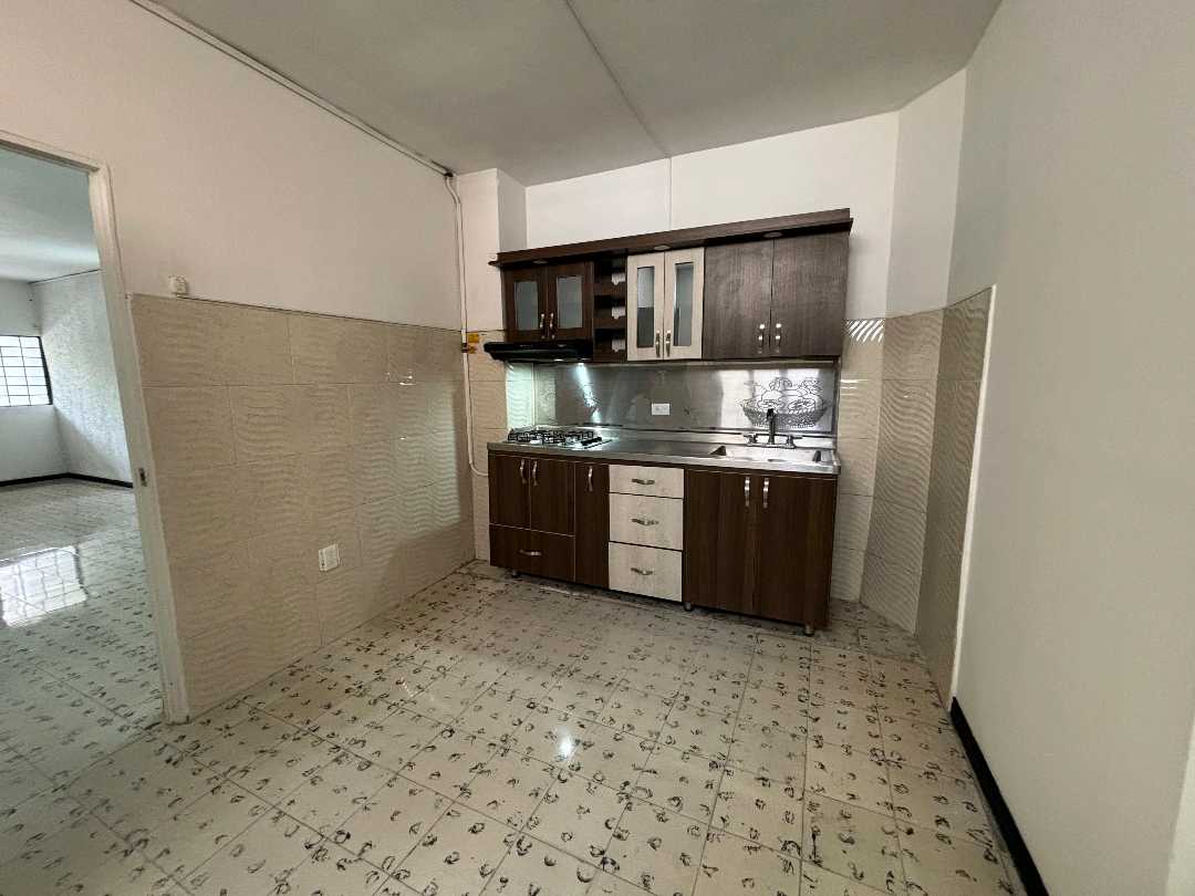 Arriendo casa laureles