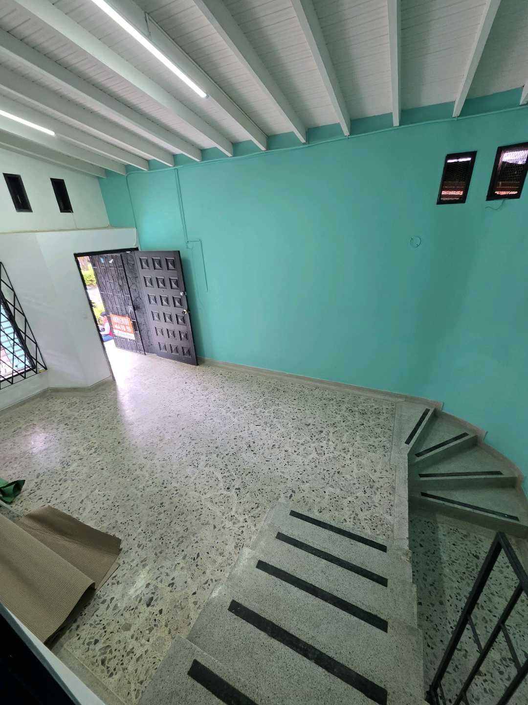 Arriendo casa laureles