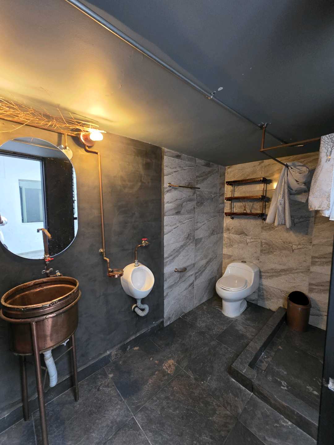 Arriendo casa laureles