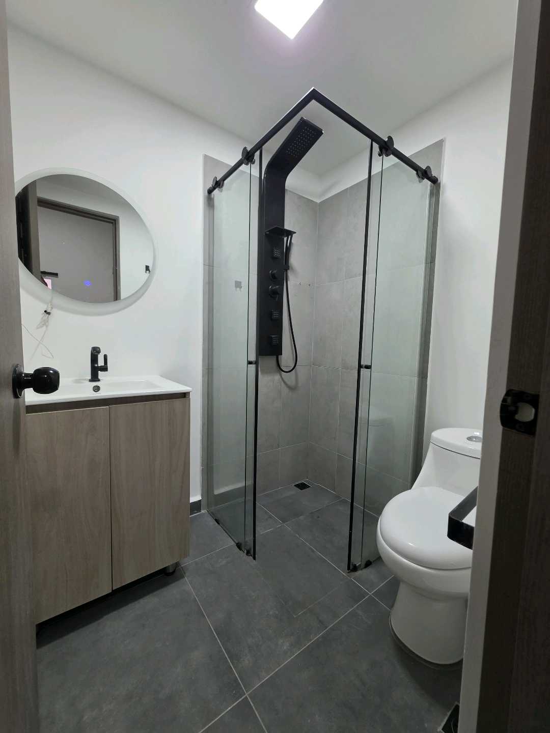 Arriendo casa laureles nogal