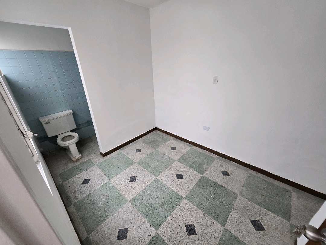 Arriendo casa los colores