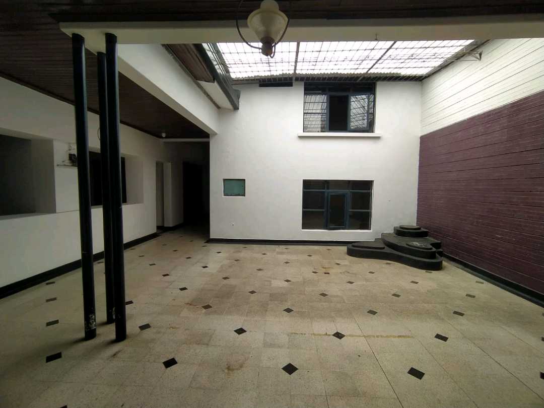 Arriendo casa prado centro