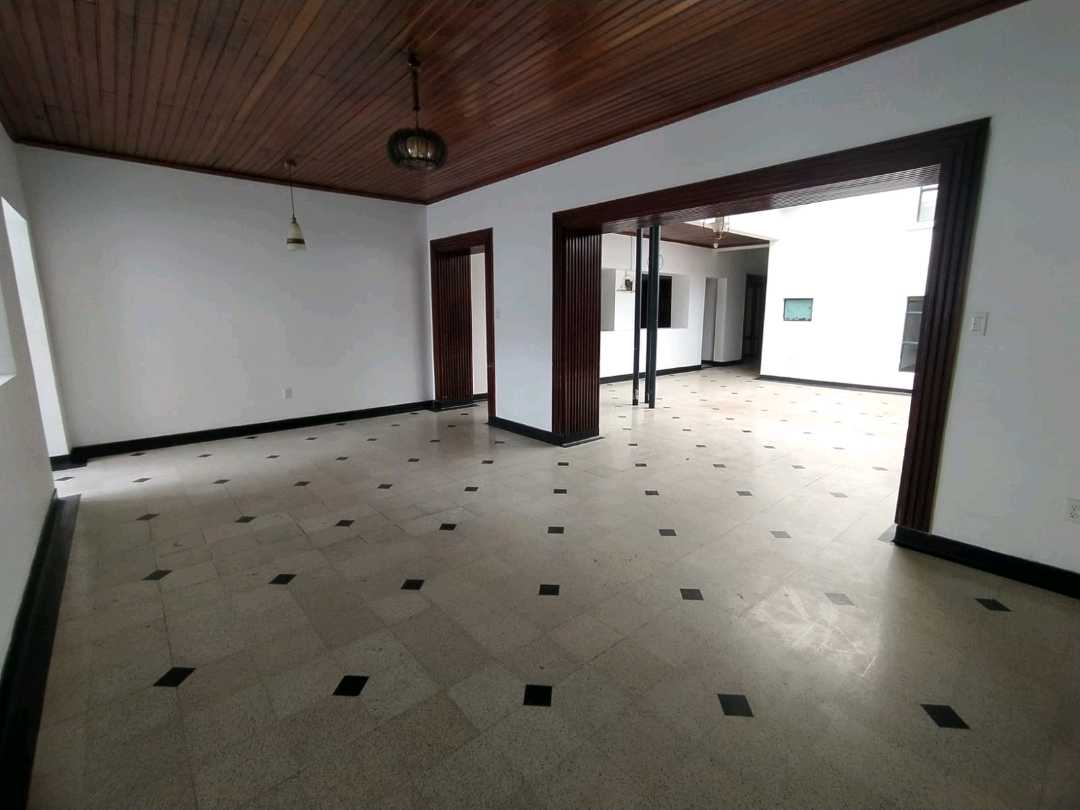 Arriendo casa prado centro
