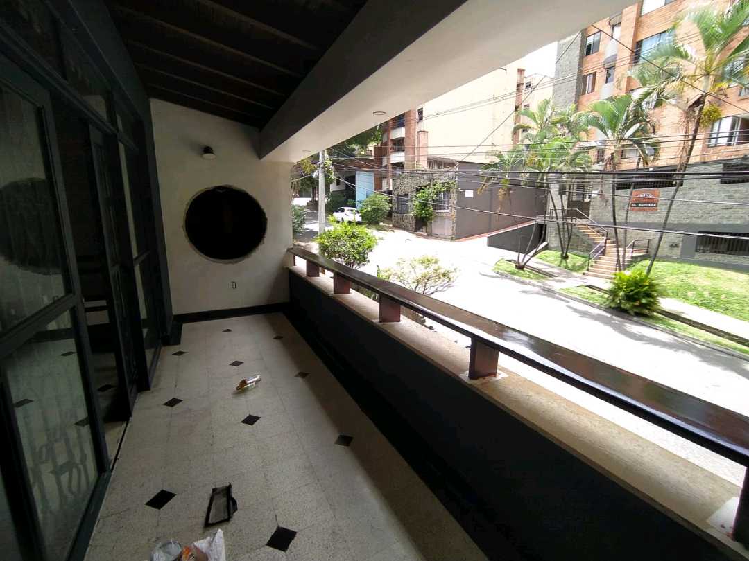 Arriendo casa prado centro