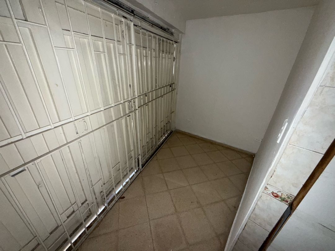 ARRIENDO CASA PRIMER PISO EN SANTA TERESITA