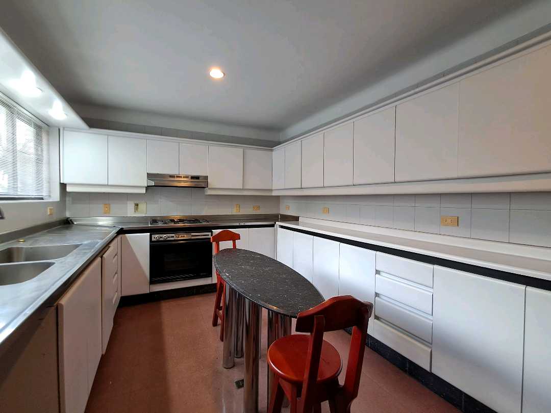 Arriendo casa san lucas