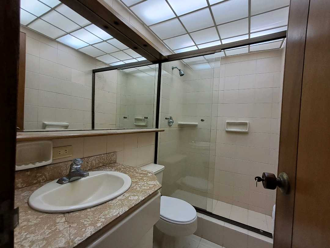 Arriendo casa san lucas