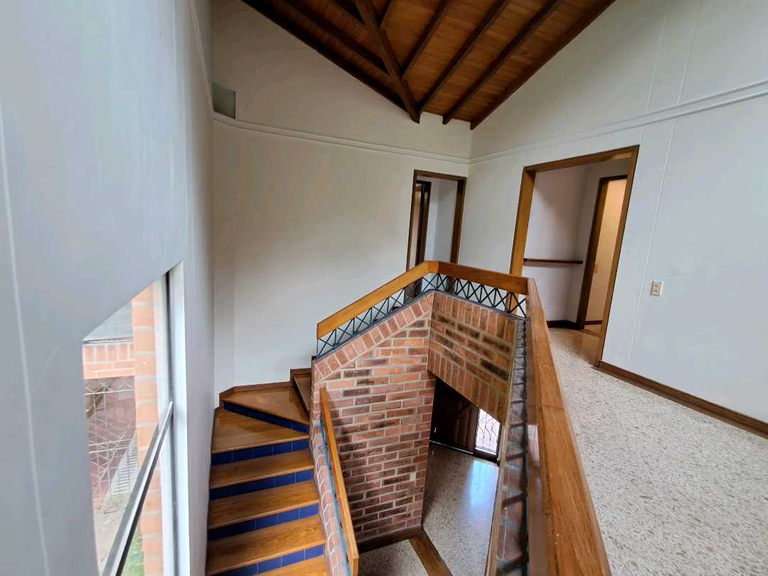 Arriendo casa san lucas