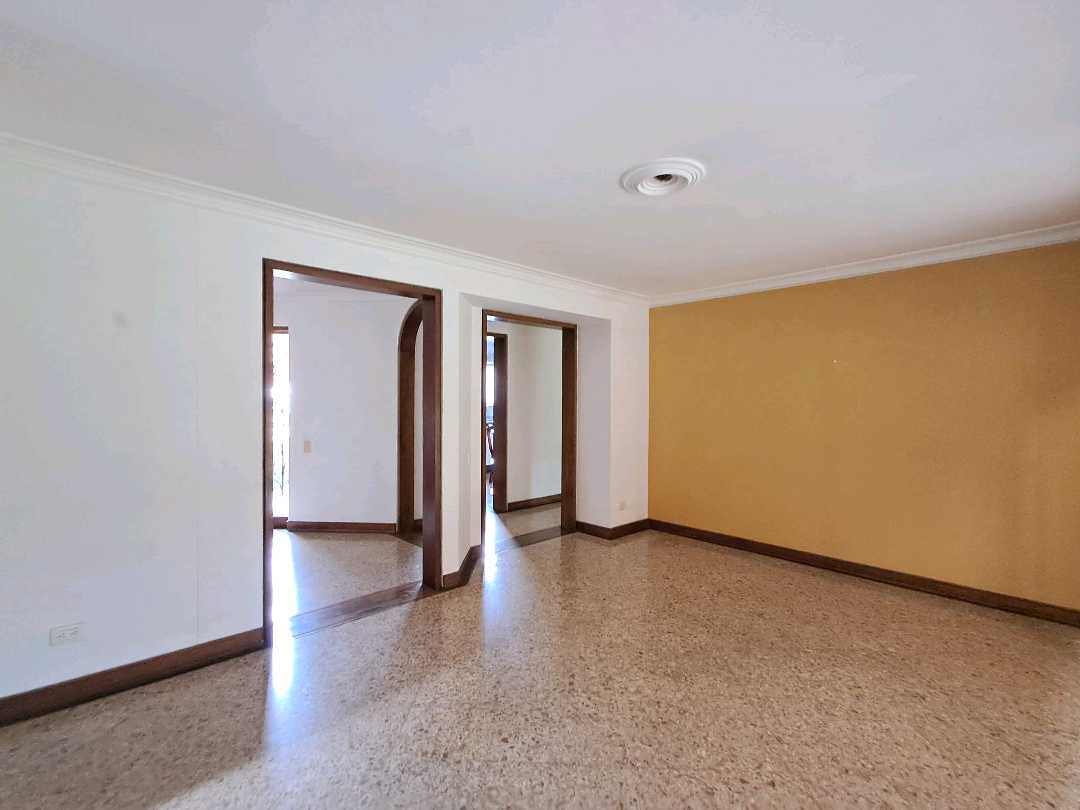 Arriendo casa san lucas