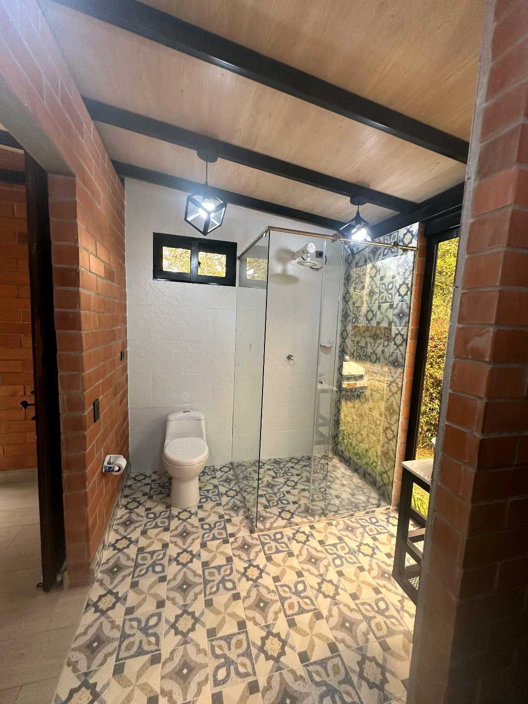 Arriendo casa santa elena