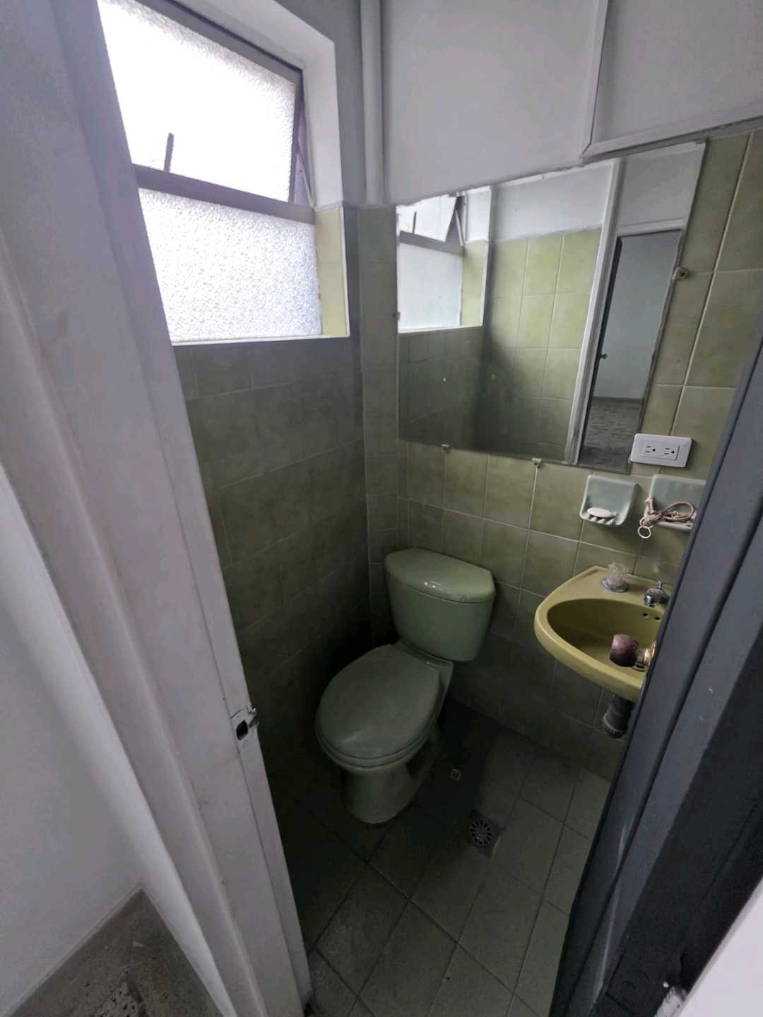 Arriendo casa comercial sector velodromo