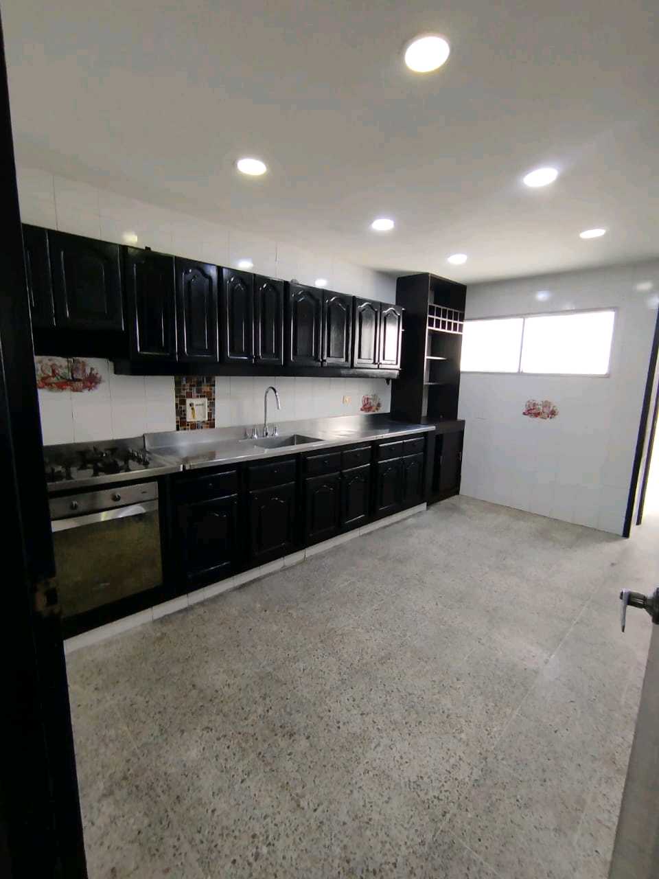 Arriendo casa segundo piso florida nueva