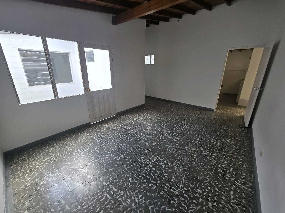 Arriendo casa simon bolivar