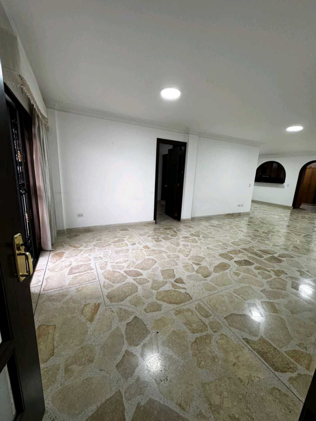Arriendo casa simon bolivar
