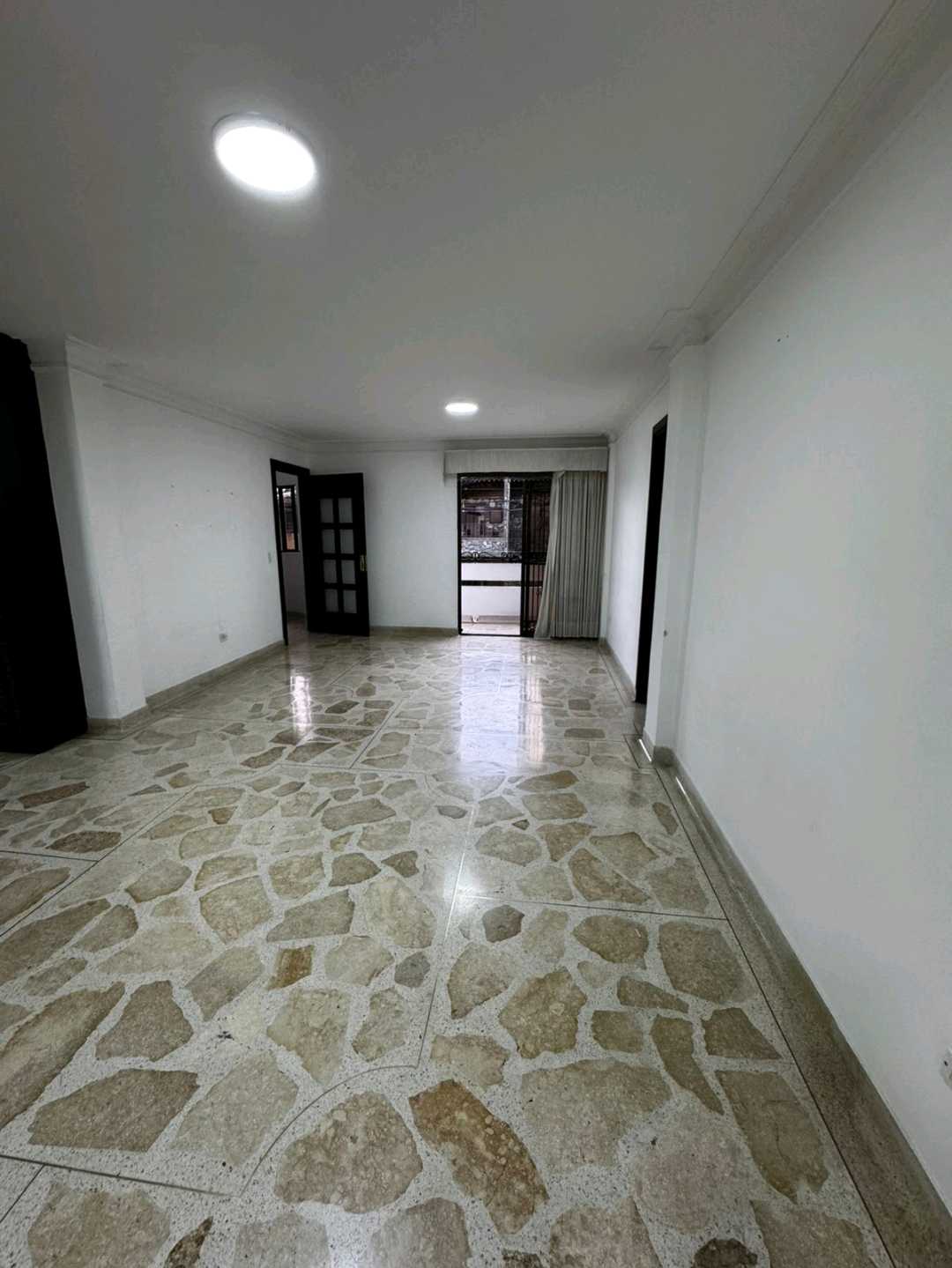 Arriendo casa simon bolivar
