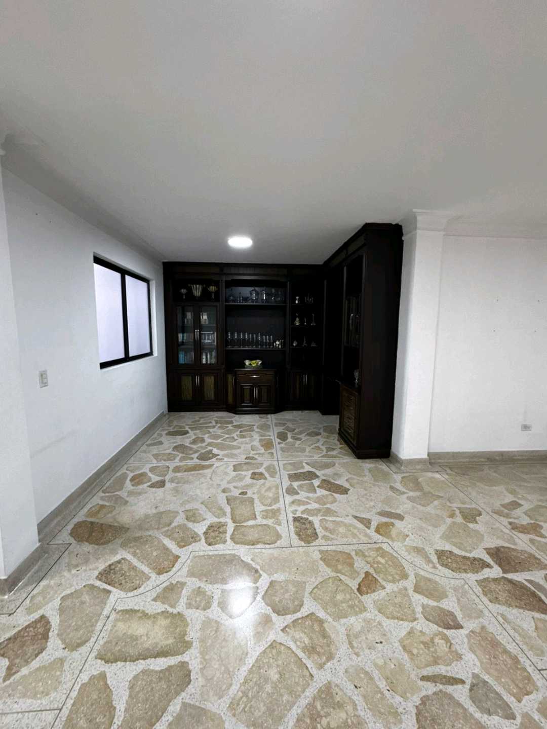 Arriendo casa simon bolivar