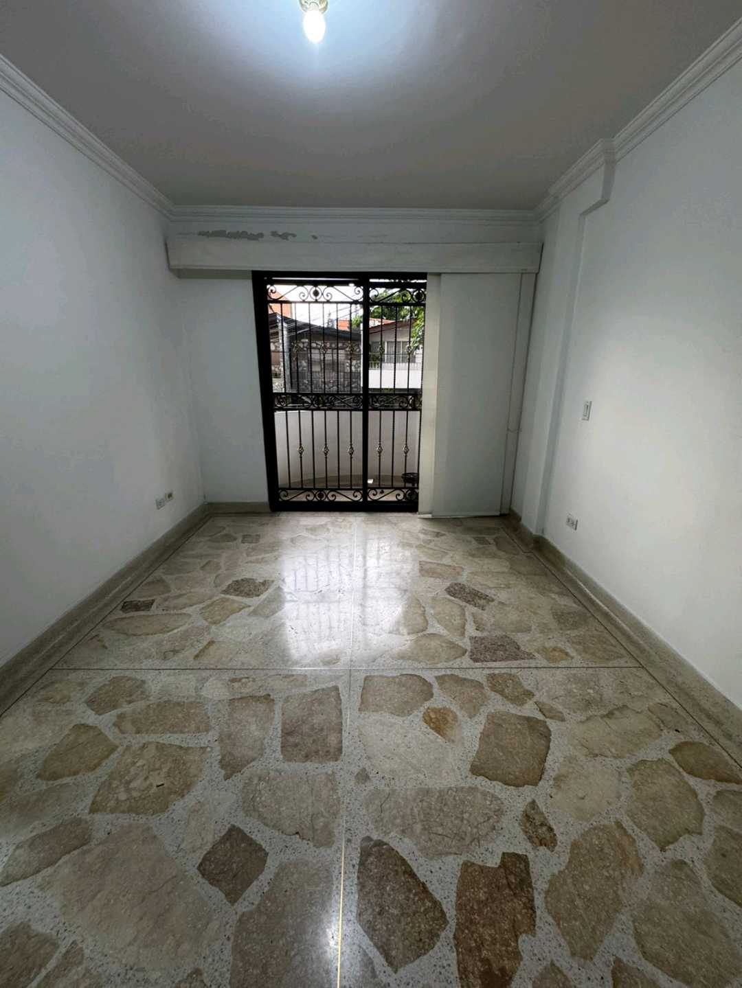Arriendo casa simon bolivar