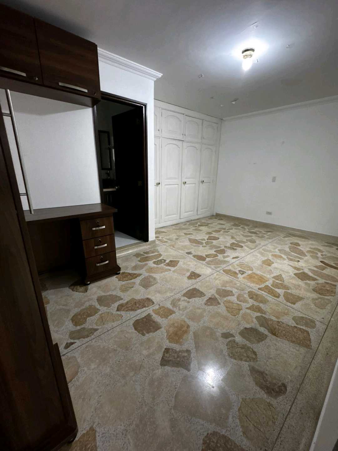 Arriendo casa simon bolivar